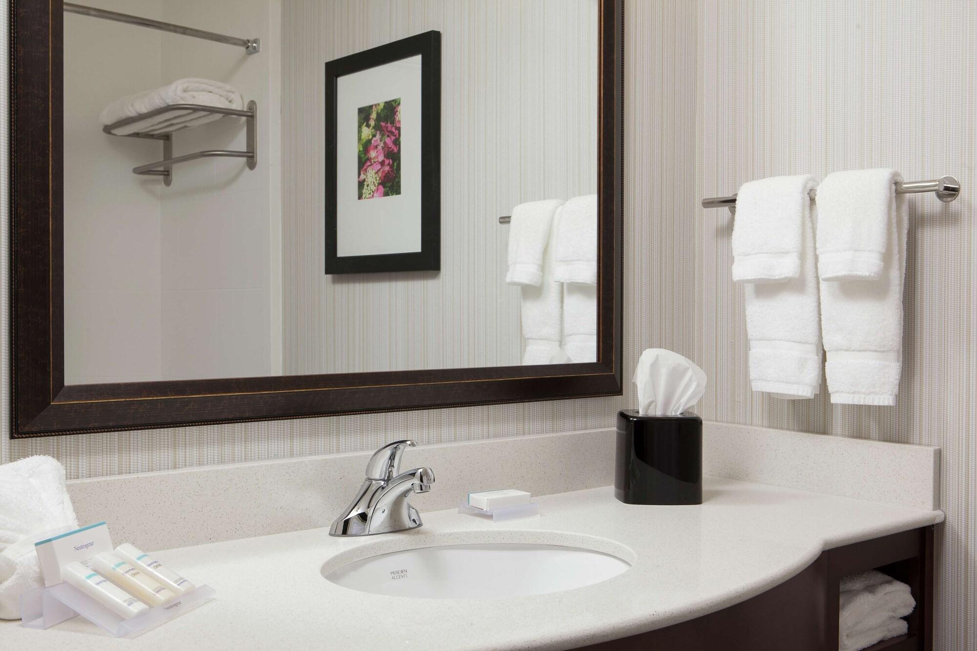 Hilton Garden Inn Bettendorf/ Quad Cities Exteriör bild
