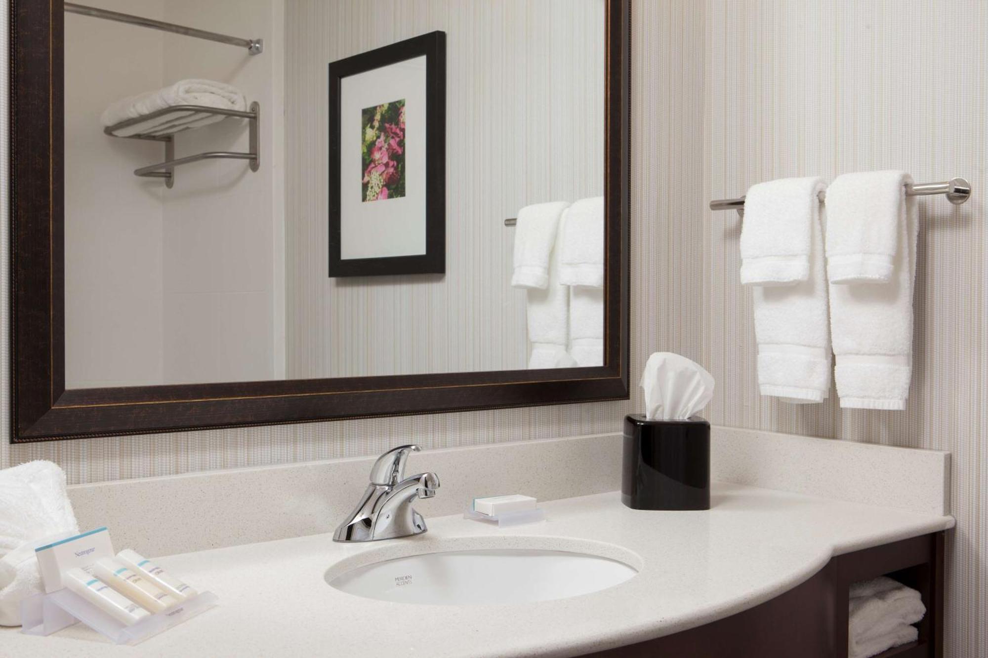 Hilton Garden Inn Bettendorf/ Quad Cities Exteriör bild